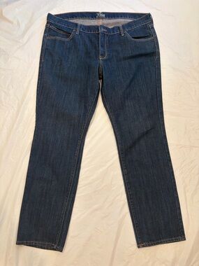 Old Navy Jeans Women’s 16 Reg Blue Dark Wash The Diva Straight Leg